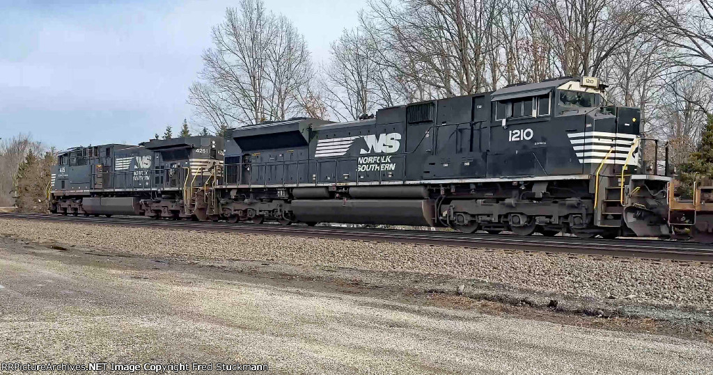 NS 1210